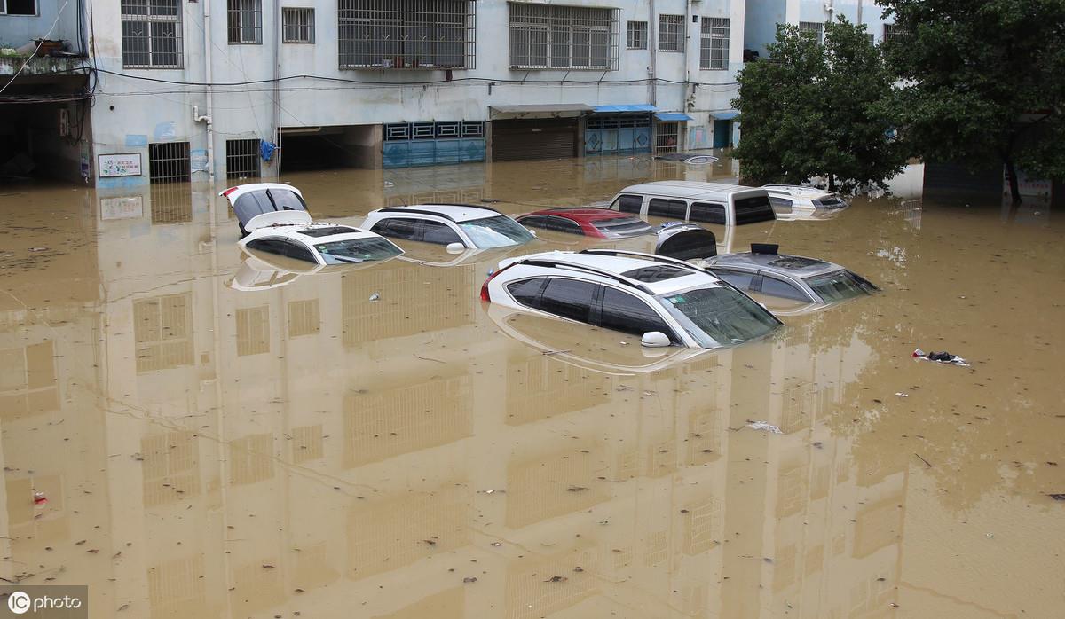 车被暴雨洪水淹了保险公司赔吗？-保讯圈